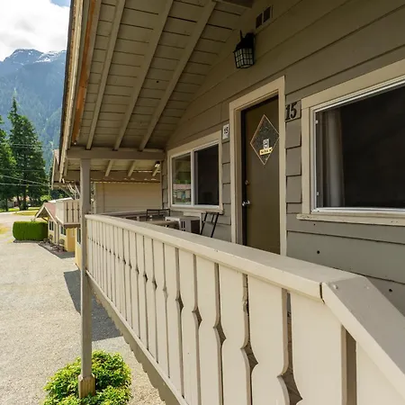 Richca Chalets Resort Hope Exterior photo