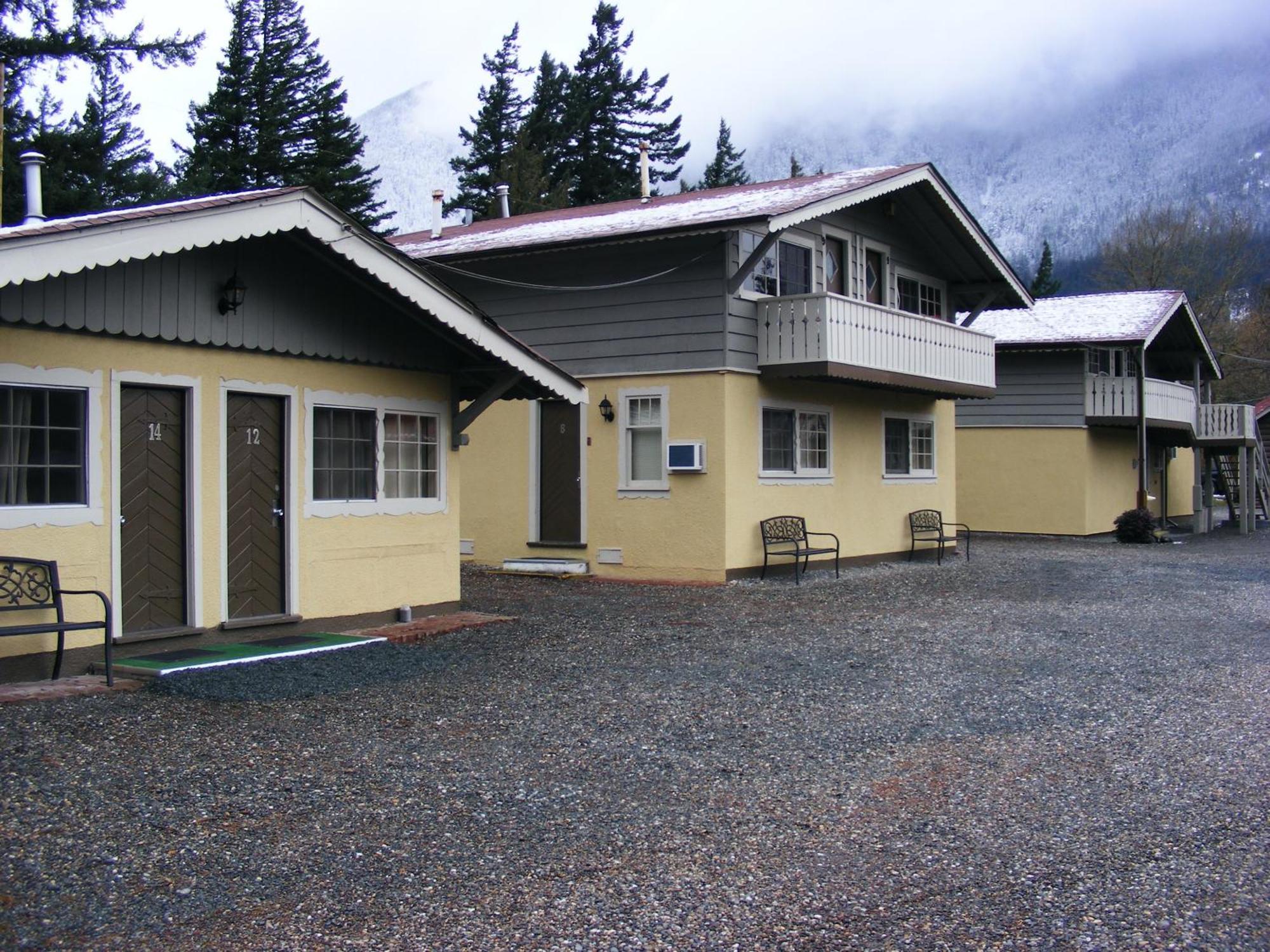 Richca Motel
