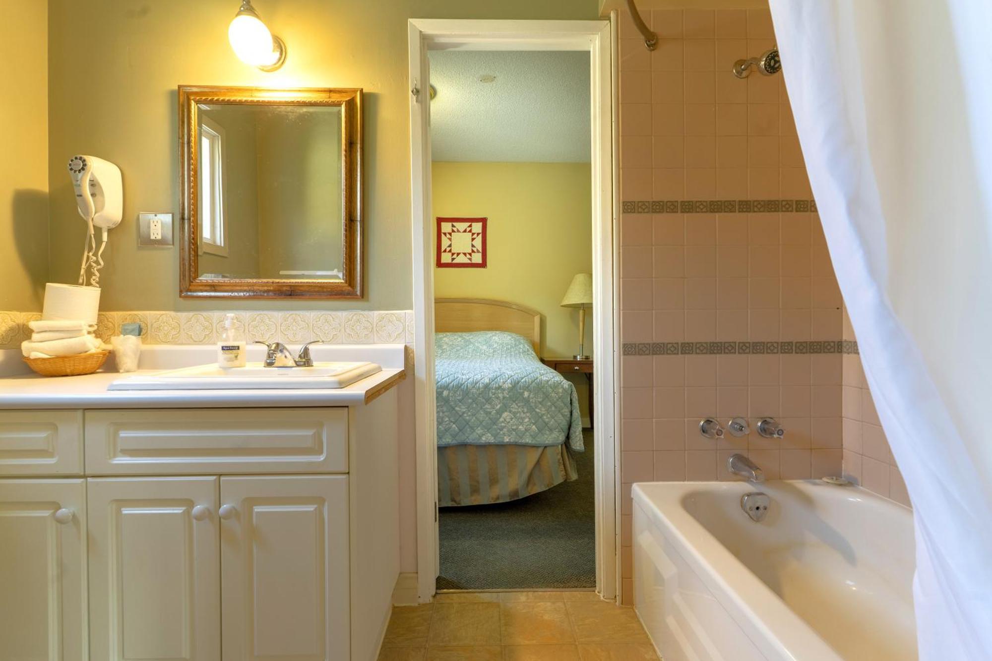 Richca Motel